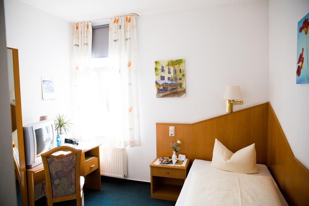 Stadthotel Kolpinghaus - Vier Ecken Werne Quarto foto